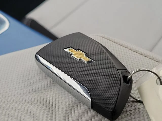 2025 Chevrolet Equinox EV 1LT - Photo 35