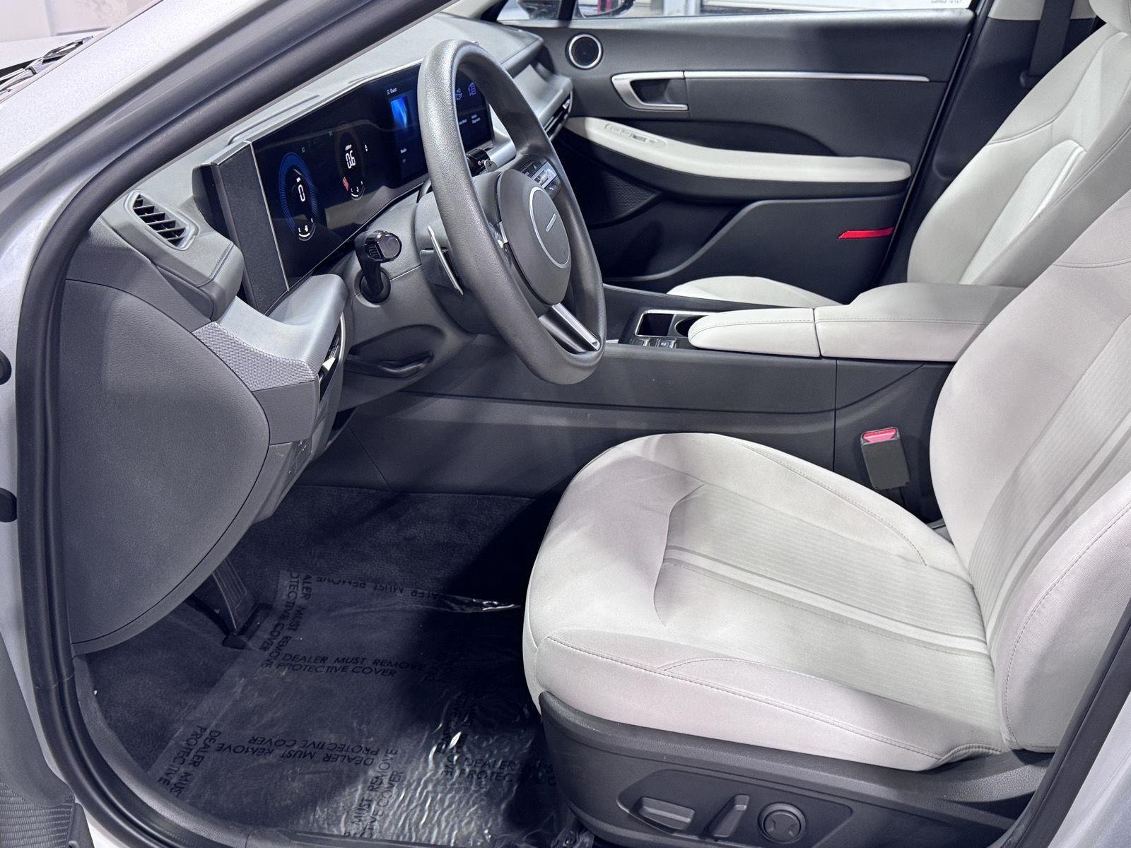 2025 Hyundai Sonata SEL - Photo 22