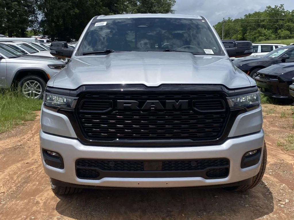 New 2026 Silver Zynith Exterior Paint RAM Big Horn/Lone Star image 2