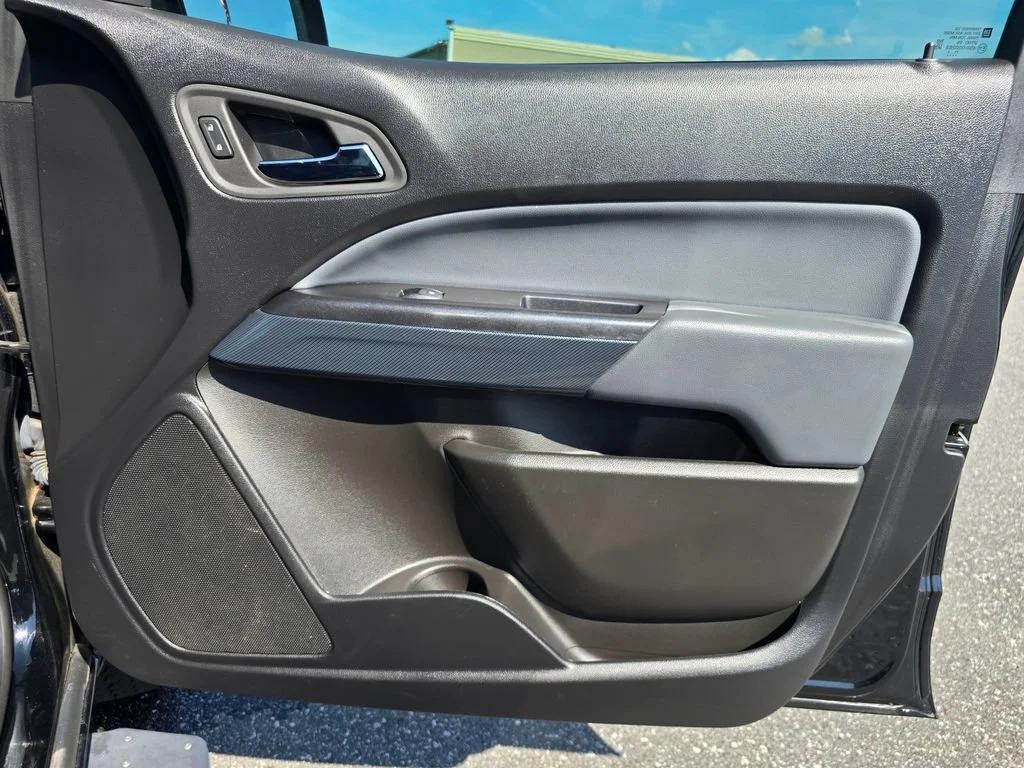 2022 Chevrolet Colorado Z71 - Photo 47