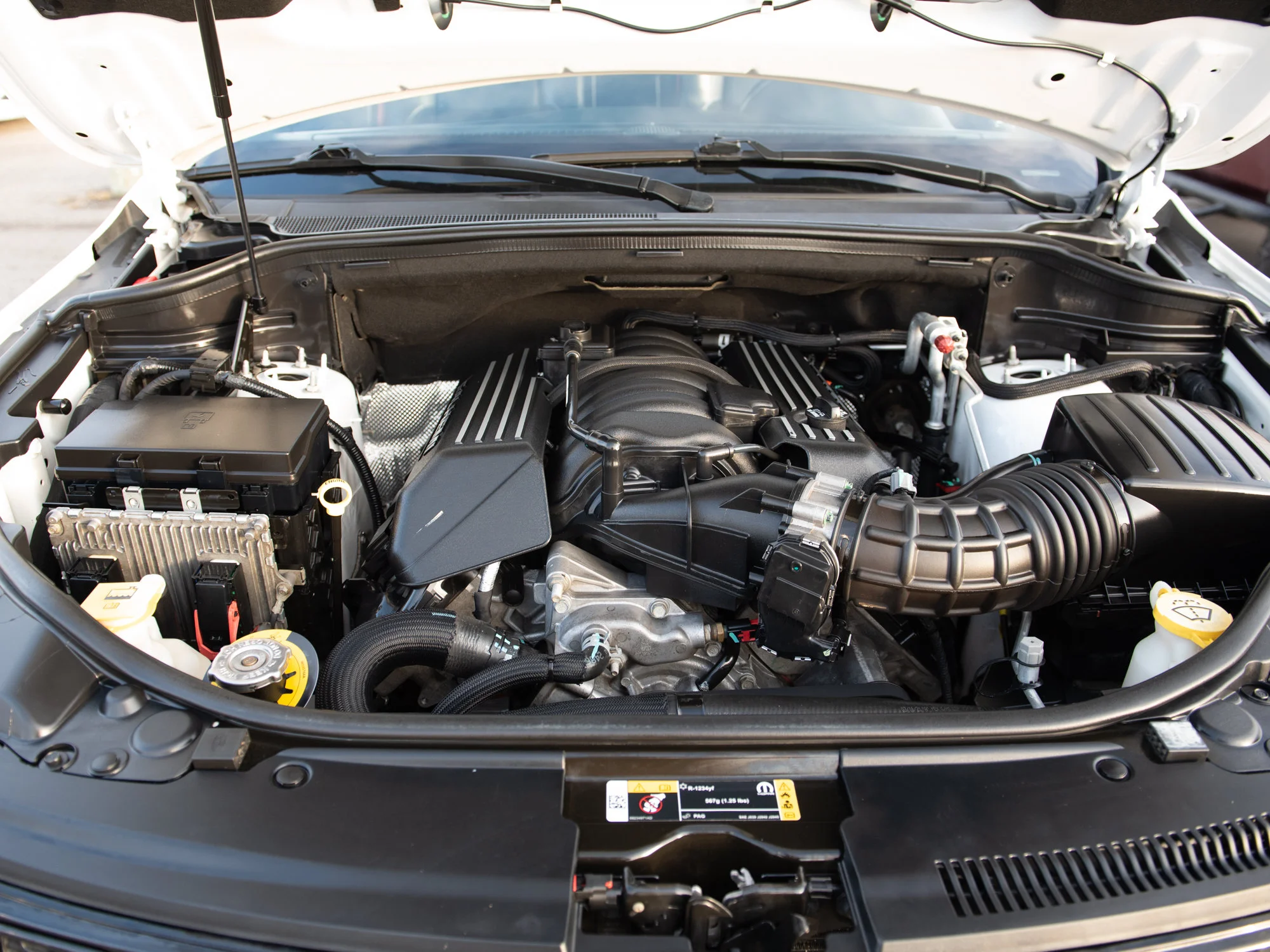 Used 2021 White Jeep SRT * No Accidents | 6.4L SRT HEMI | 475 HP | Brembo | Apple CarPlay image 9