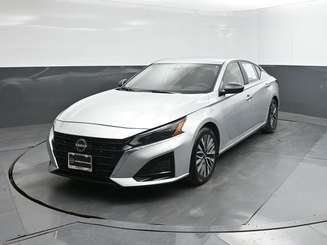 2024 Nissan Altima SV