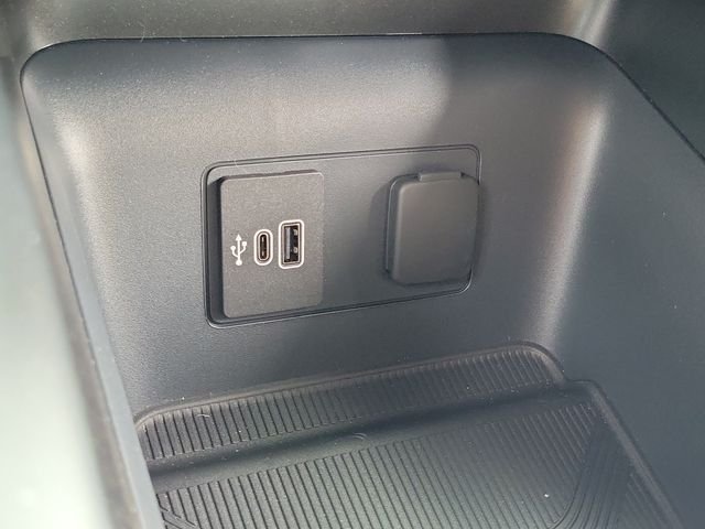 New 2026 Carbonized Gray Metallic Ford Tremor® image 11