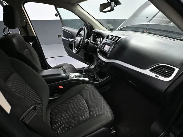 Used 2019 Black Dodge SE image 44