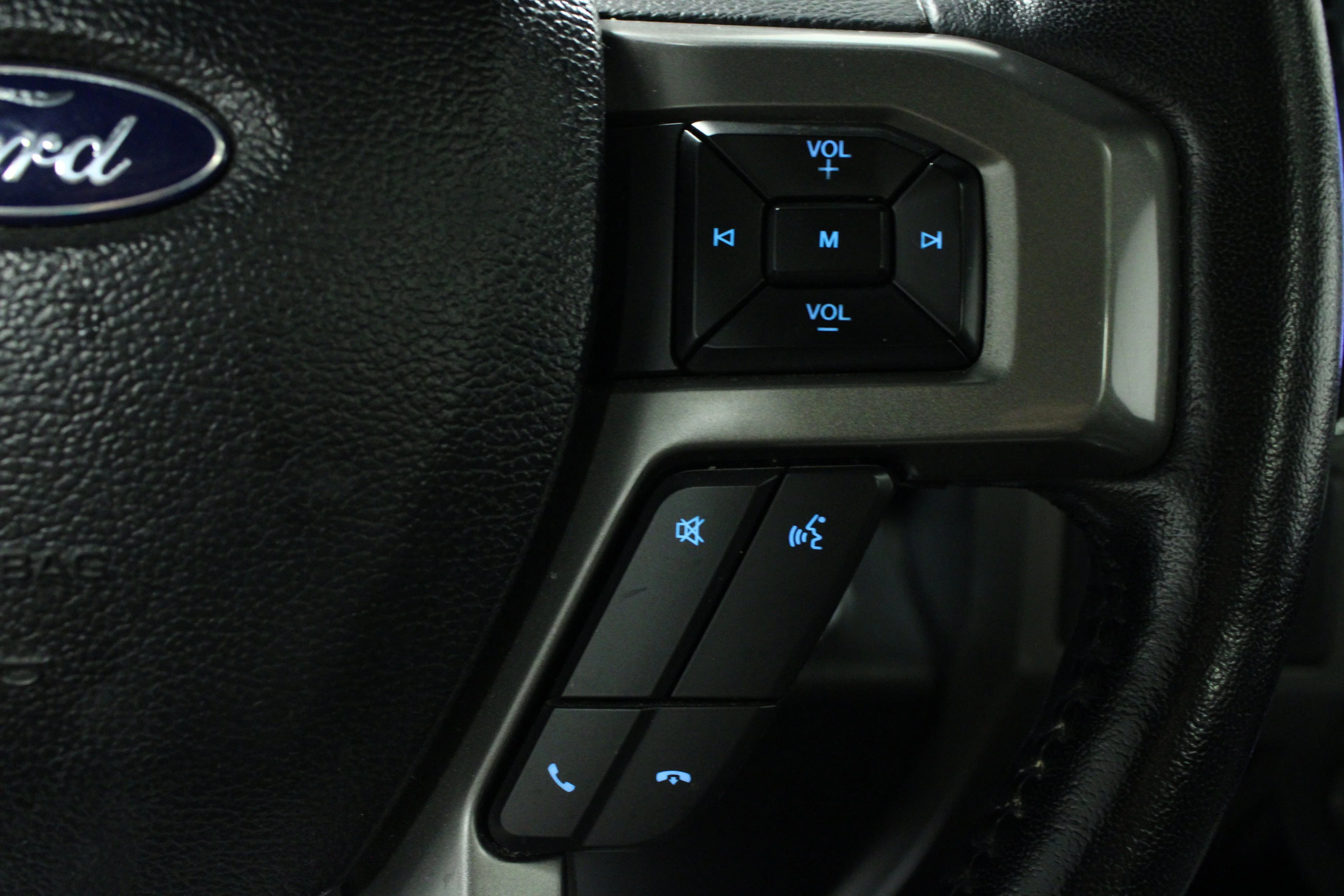Used 2021 Black Metallic Ford XLT image 21