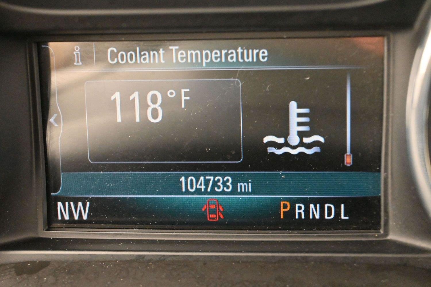 Used 2017 BRONZE ALLOY METALLIC Buick Essence image 23