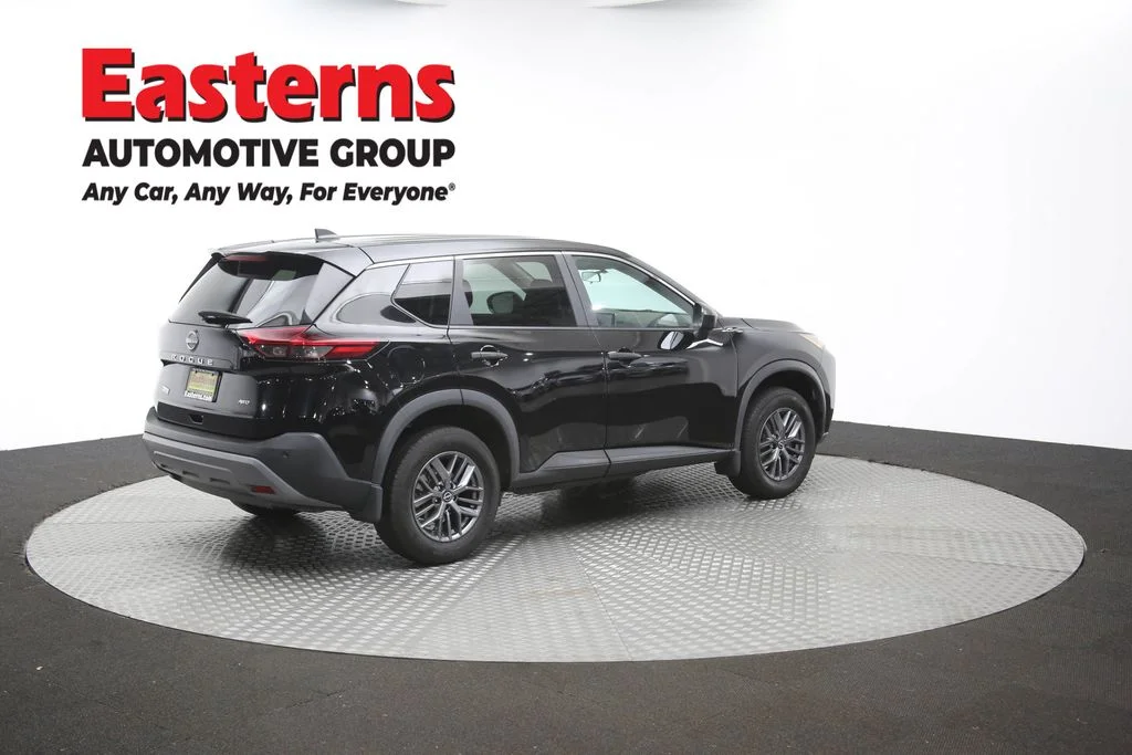 Used 2023 Black Nissan S image 41