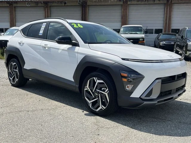 Used 2026 White Hyundai SEL Premium image 15