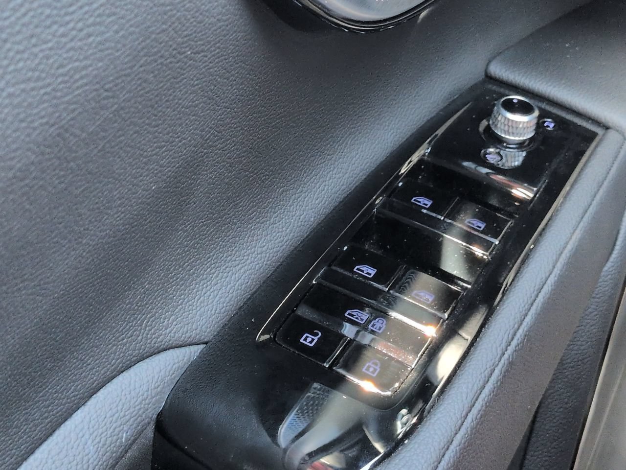 Used 2023 Gray Maserati GT image 22
