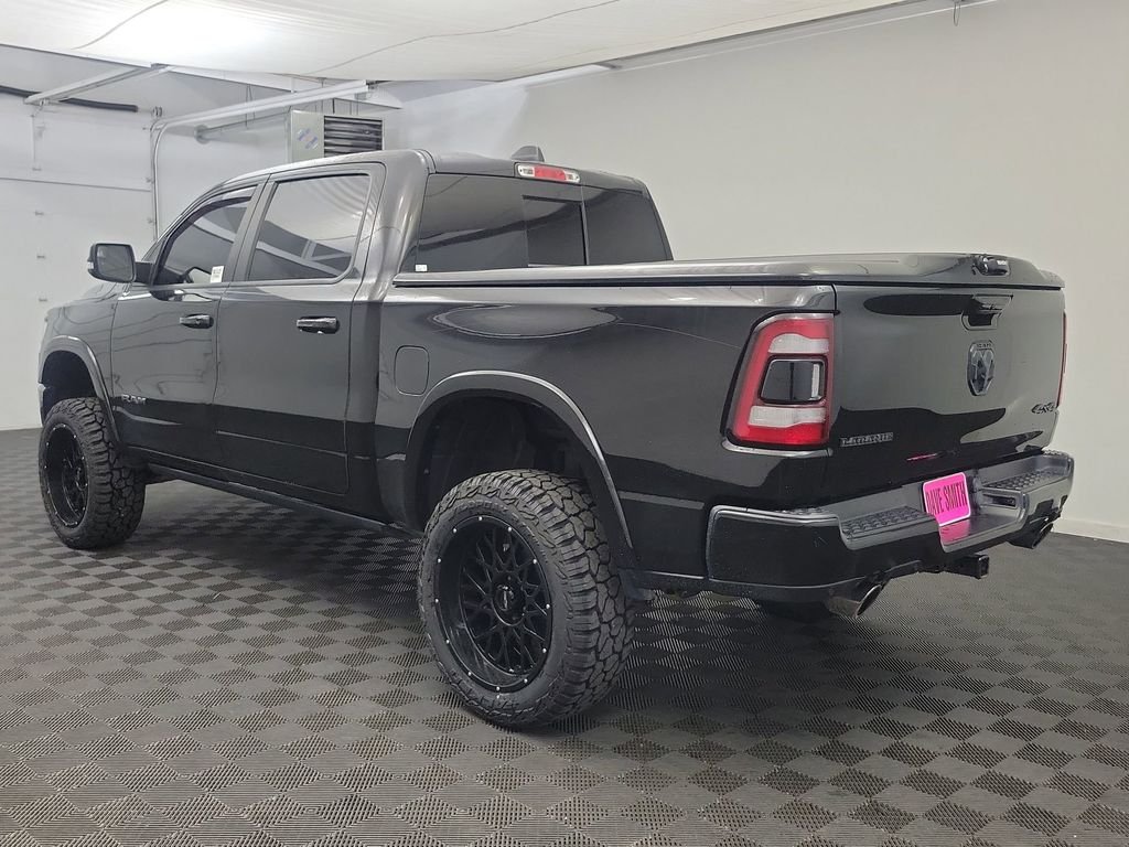2022 Ram 1500 Laramie photo 2