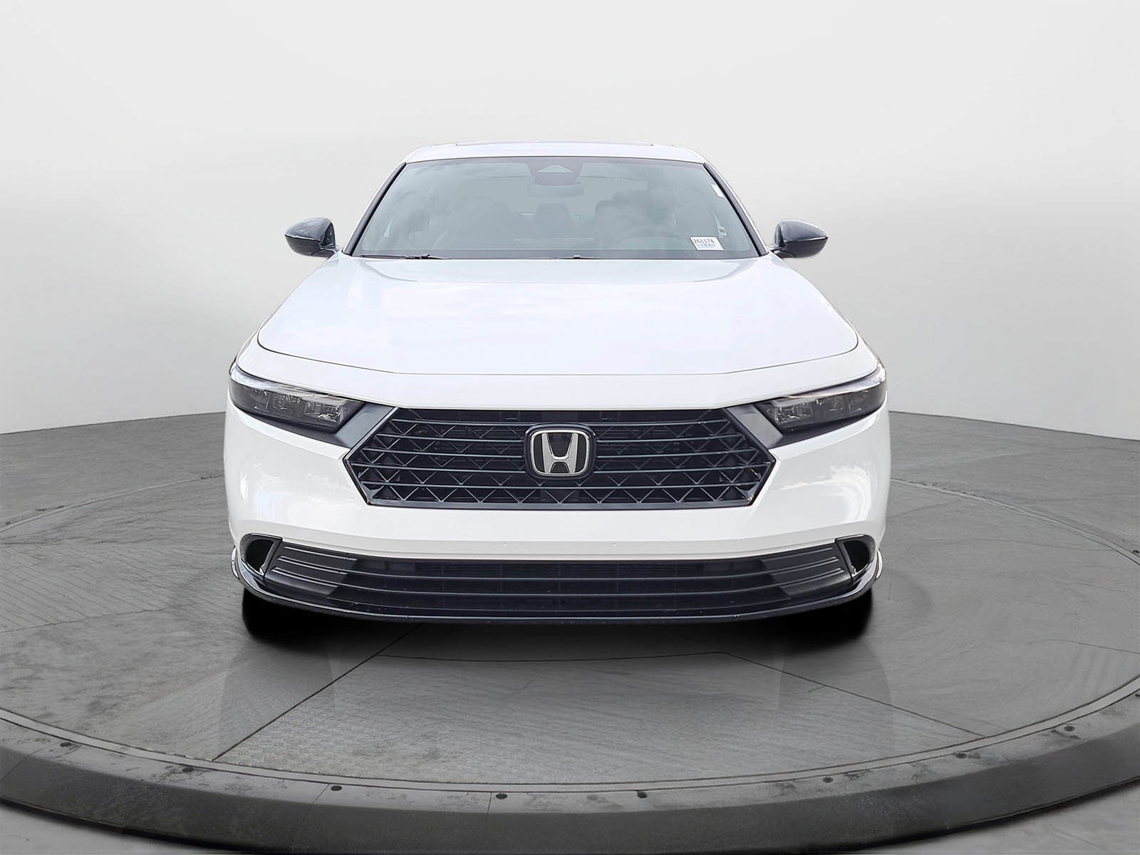 New 2026 Platinum White Pearl Honda Sport-L image 2