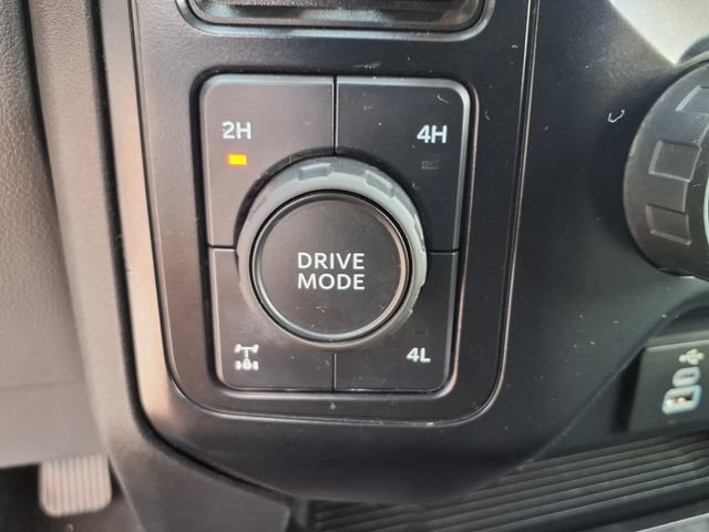 Used 2024  Ford XL image 24
