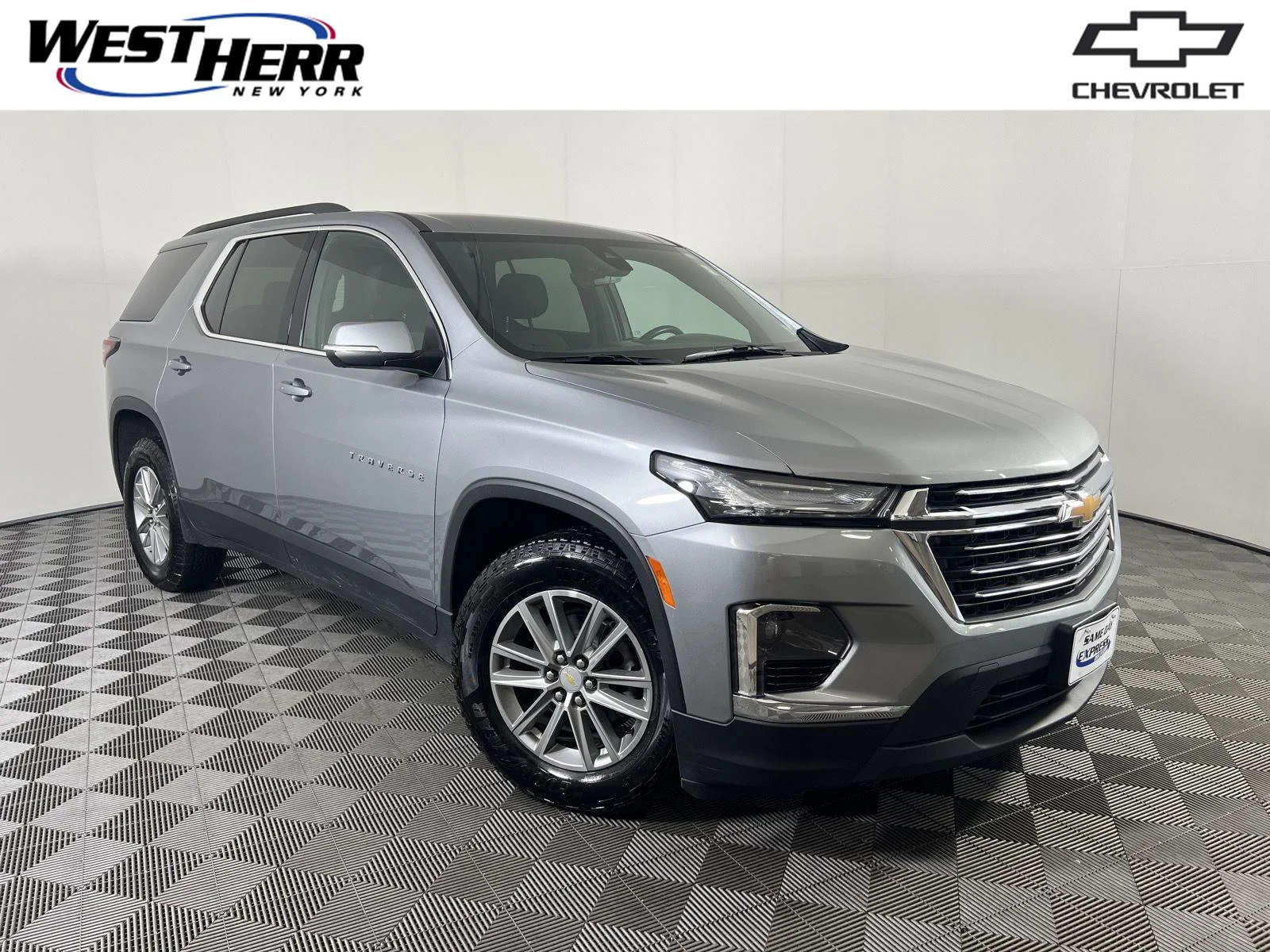 Used 2023 Sterling Gray Metallic Chevrolet LT Cloth image 1
