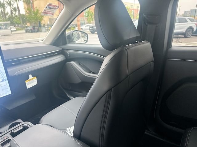 New 2026 Star White Metallic Tri-coat Ford Select image 23