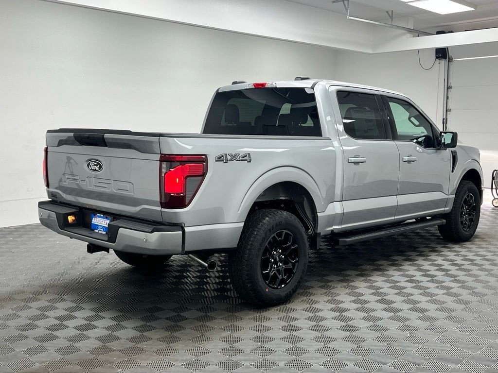 New 2026 Silver Ford XLT image 8