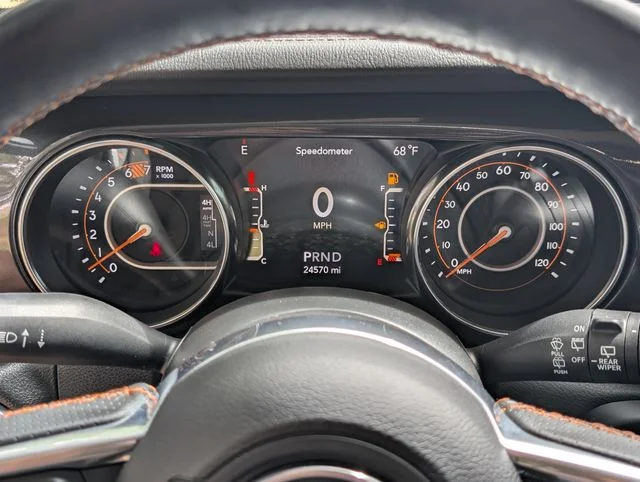 Used 2023 Earl Clearcoat Jeep Rubicon 392 image 14