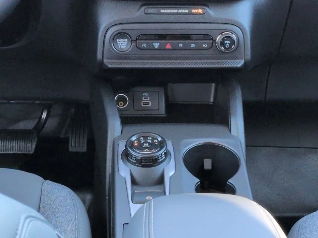 New 2026 Velocity Blue Metallic Ford Badlands® image 19