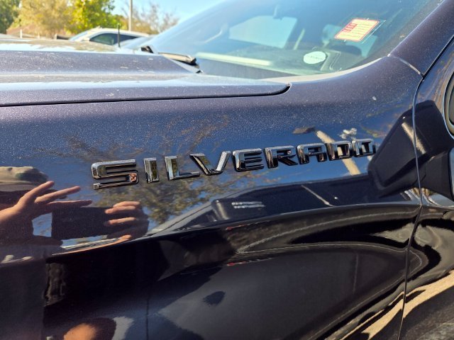 Used 2022 DARK ASH METALLIC Chevrolet RST image 5