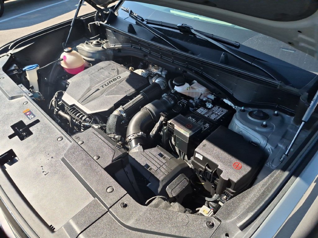 Certified Used 2025 Gray Hyundai XRT image 33