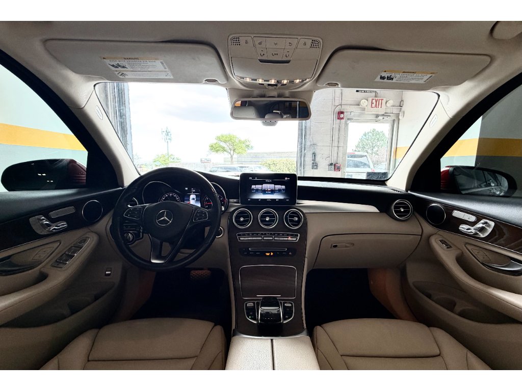 Used 2019 designo Cardinal Red Metallic Mercedes-Benz 300 image 19