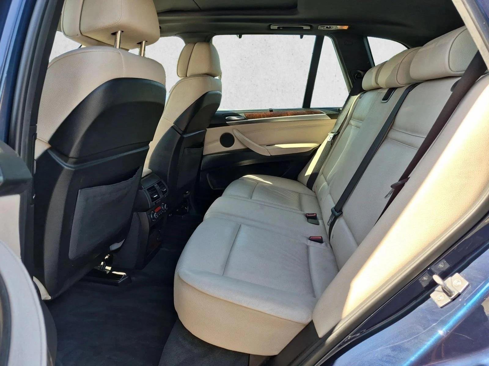 Used 2012 Black BMW 35i Sport Activity image 19