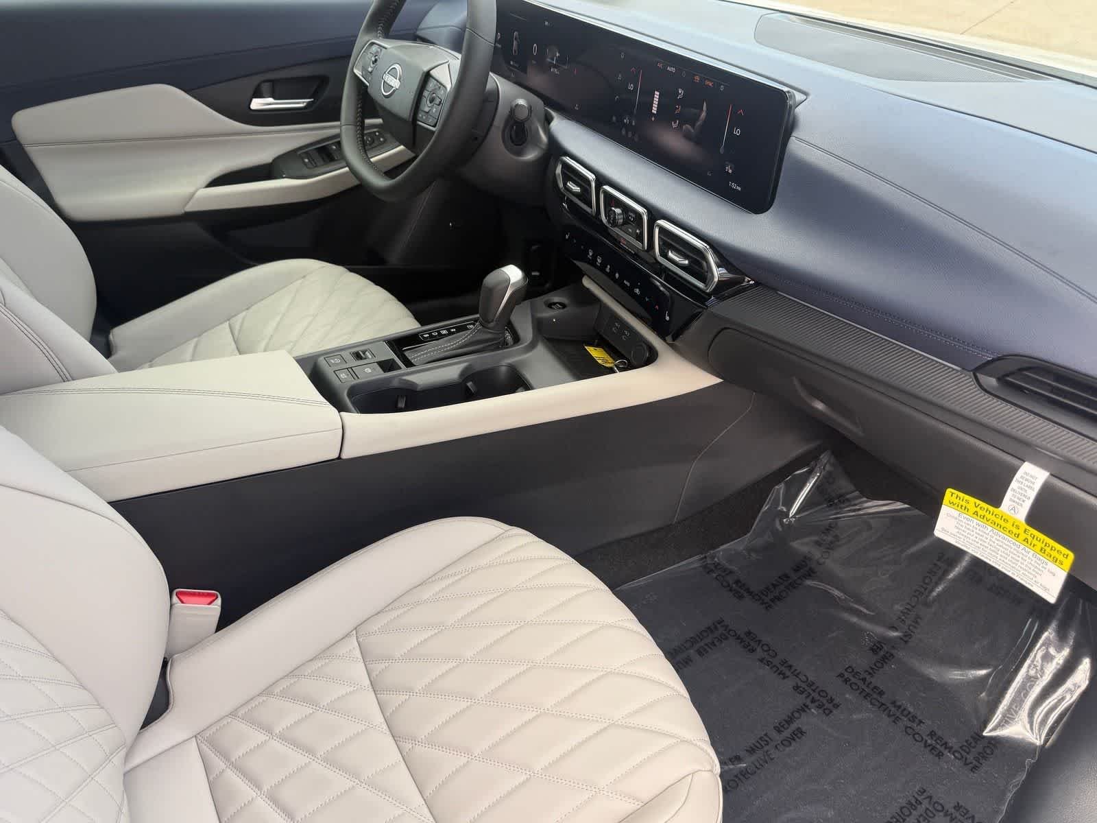 2026 Nissan Sentra SL - Photo 12
