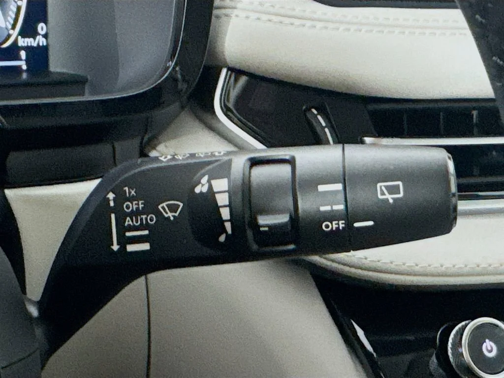 New 2027 Blue INFINITI LUXE image 13
