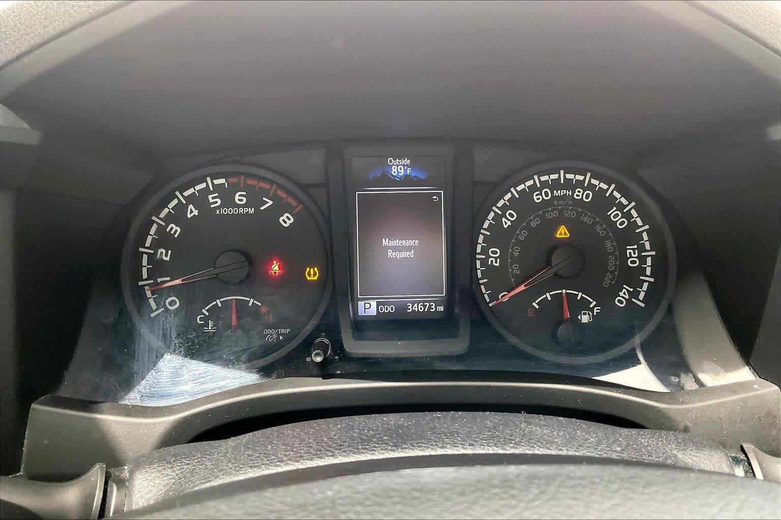 Used 2018 Silver Sky Metallic Toyota SR image 26