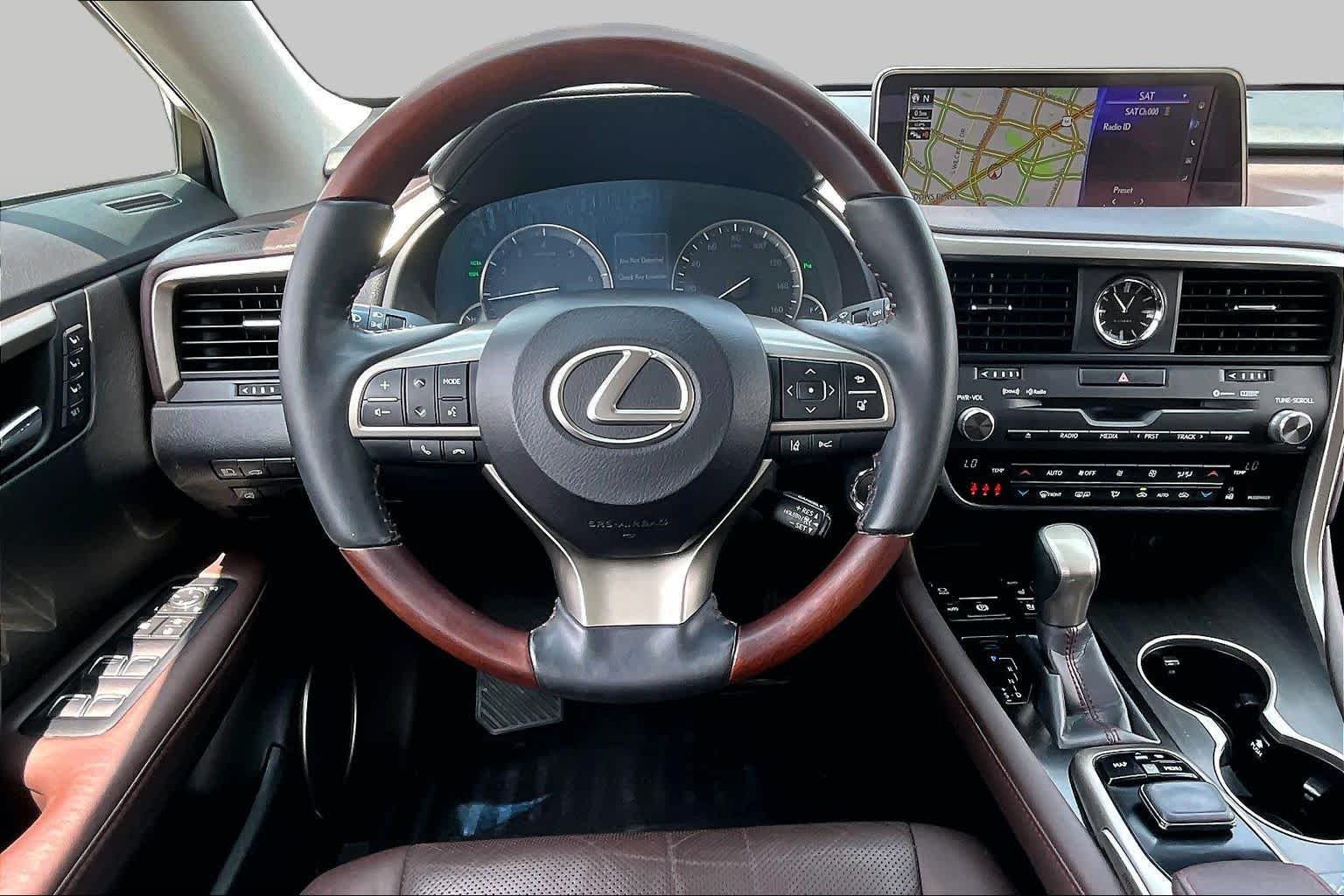 Used 2017 Eminent White Pearl Lexus  image 6
