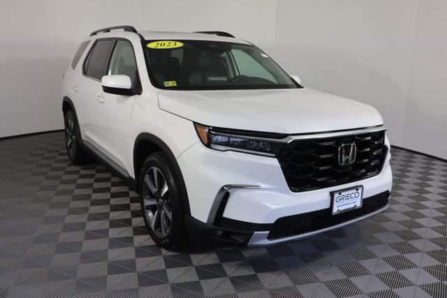2023 Honda Pilot Touring
