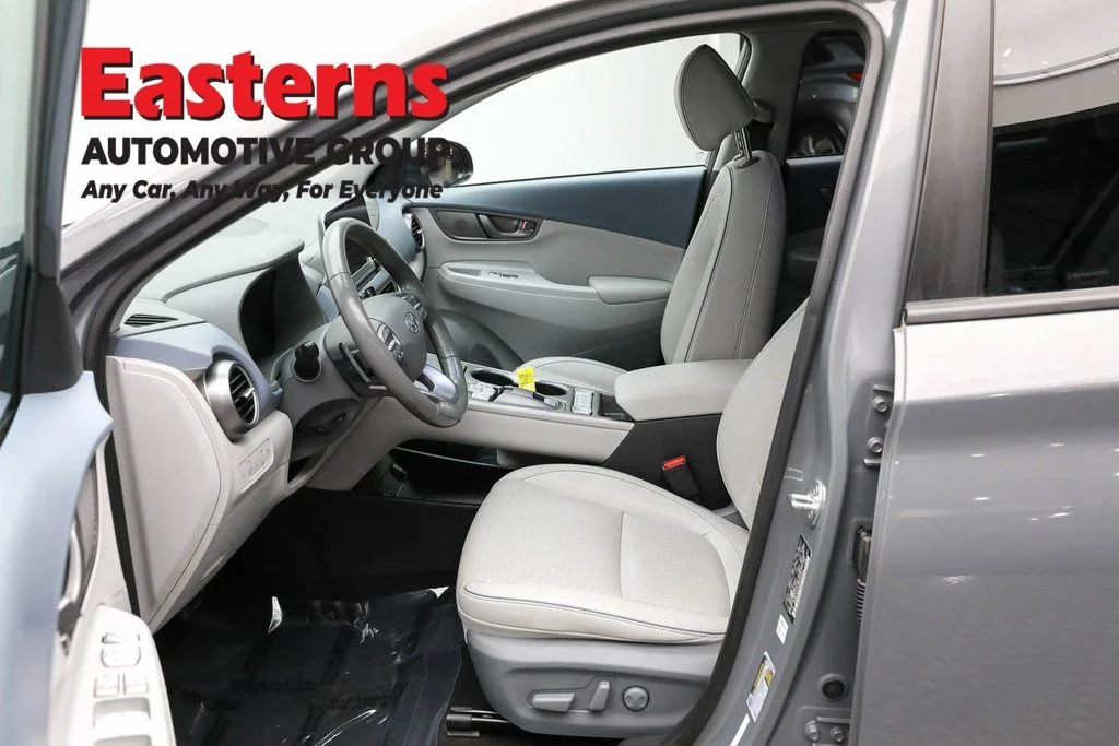 Used 2021 Gray Hyundai Ultimate image 14