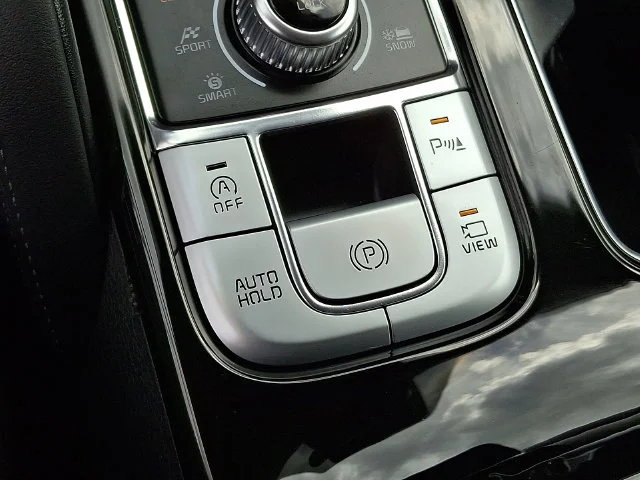 Certified Used 2022 Gray Kia SX image 25