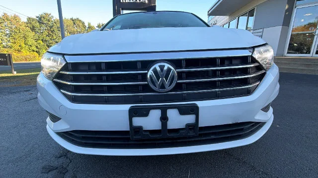 Used 2019 White Volkswagen 1.4T SE image 11