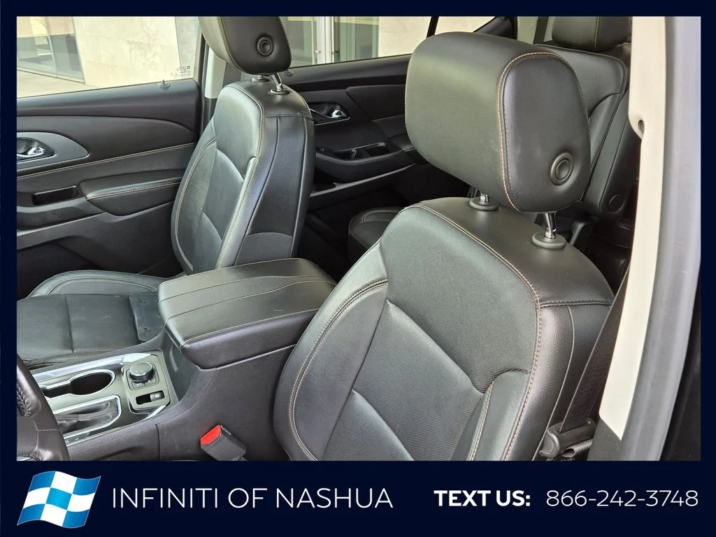 Used 2019 Black Chevrolet Premier image 8