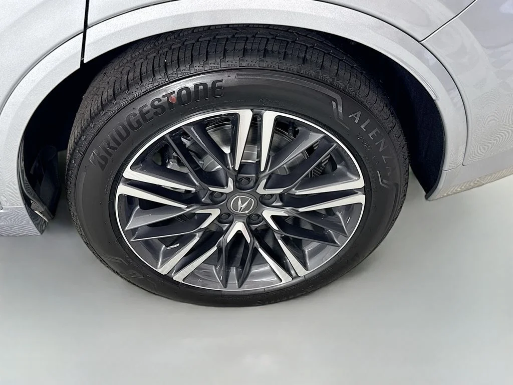 New 2026 Solar Silver Metallic Acura Advance Package image 30