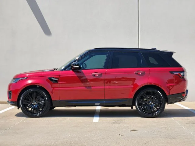 Used 2022 Red Land Rover HSE Silver Edition image 4