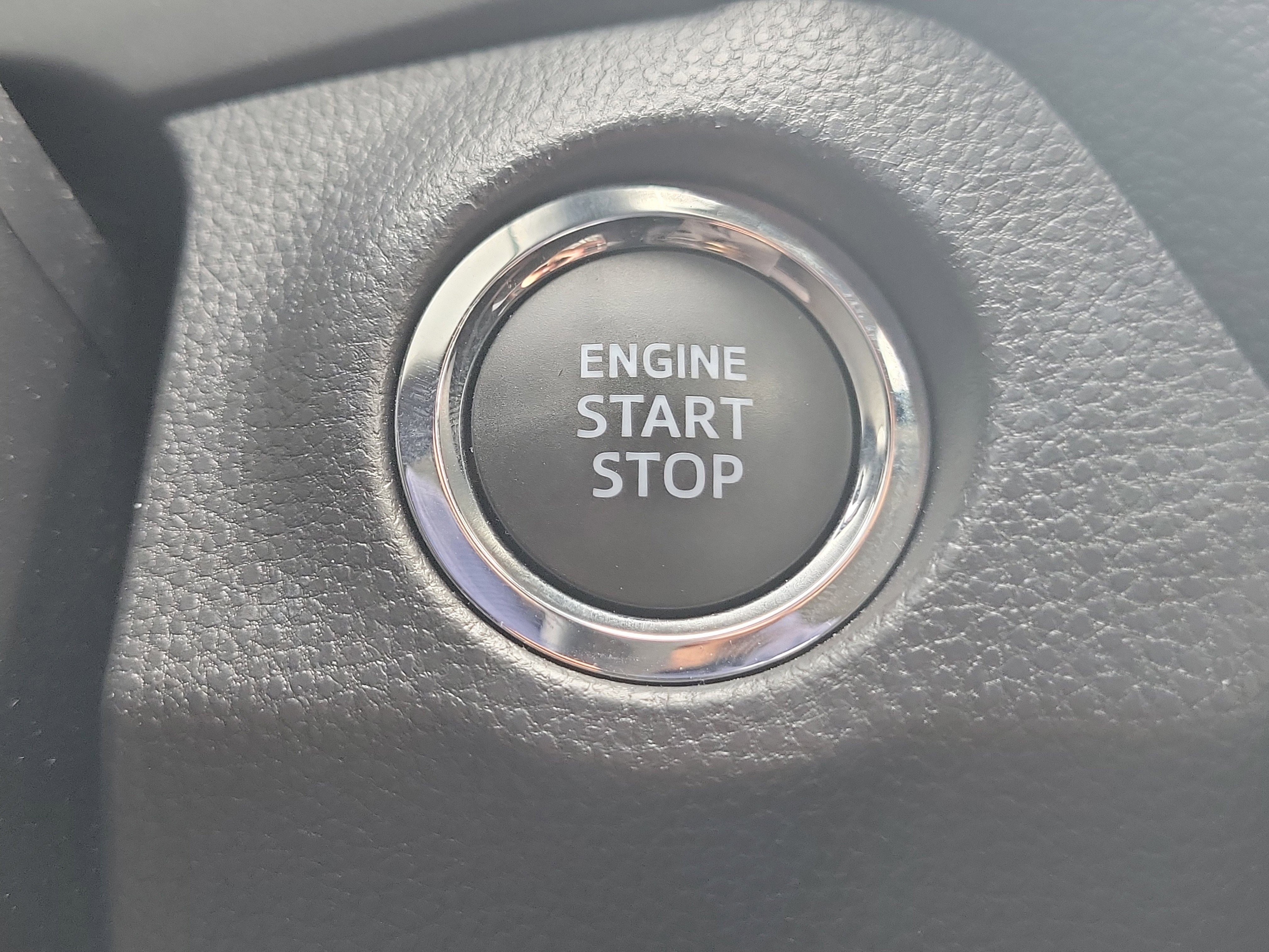 Used 2025 Silver Sky Metallic Toyota XLE image 33