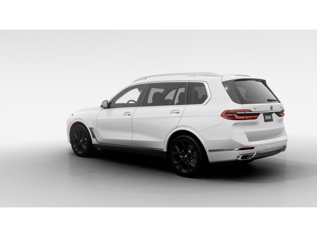 2027 BMW X7 photo 2