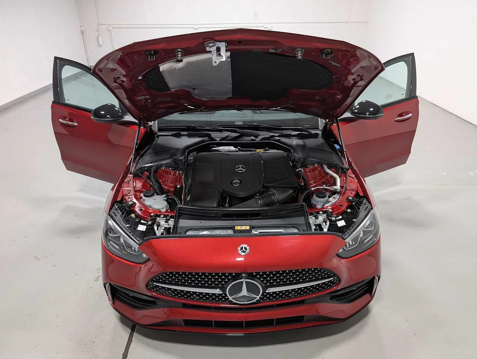 Certified Used 2023 MANUFAKTUR Cardinal Red Metallic Mercedes-Benz C 300 image 13