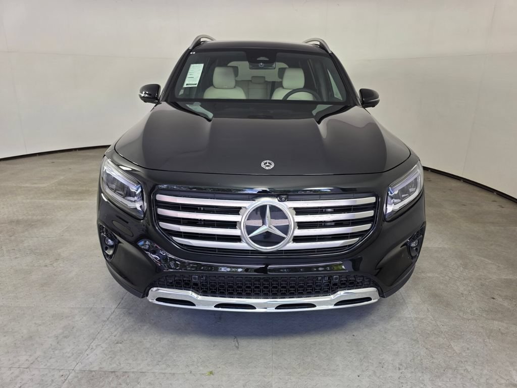 New 2026 Night Black Mercedes-Benz GLB 250 image 18