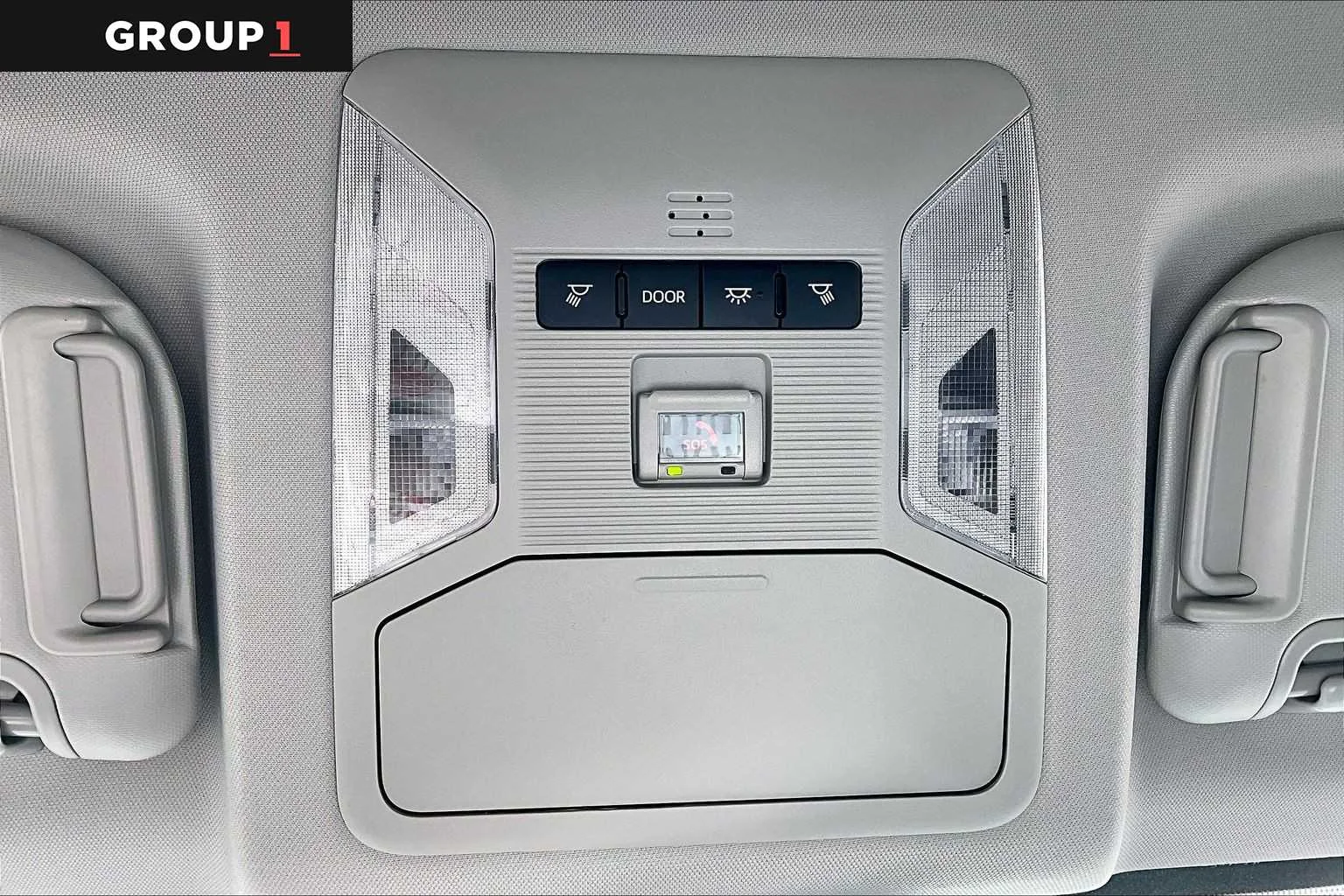 Used 2025 Midnight Black Metallic Toyota XLE image 34