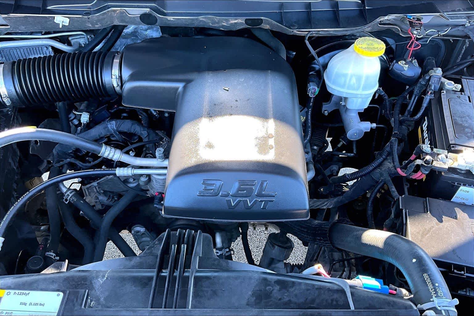 Used 2019 Billet Silver Metallic Clearcoat Ram Tradesman image 32