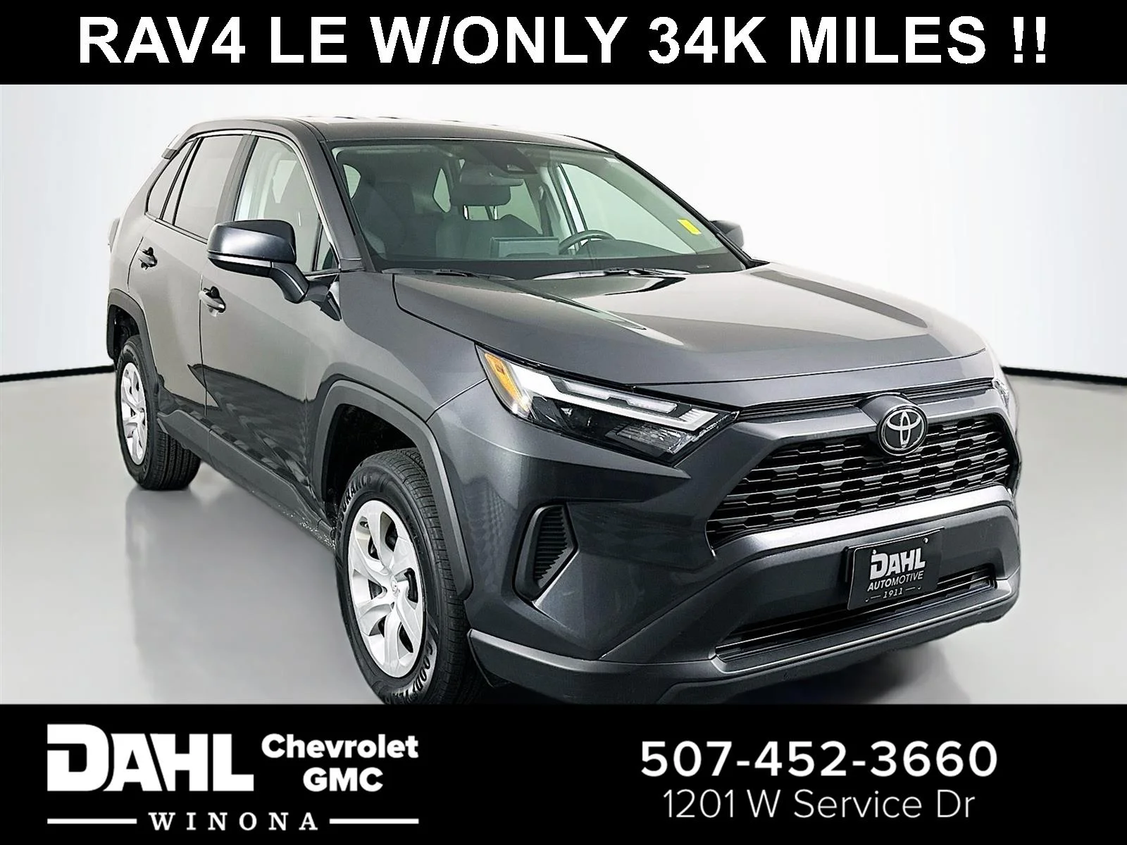 2023 Toyota RAV4 LE AWD's photo