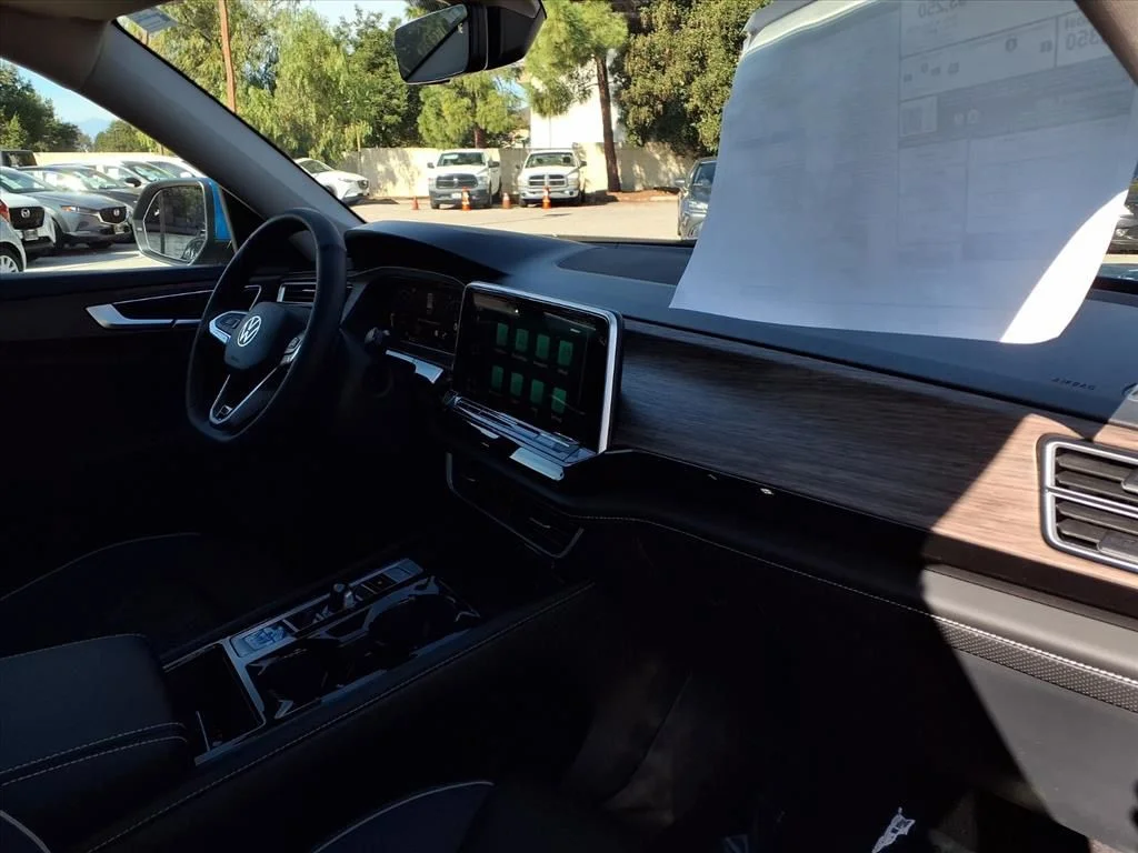 2026 Volkswagen Atlas SEL Premium R-Line - Photo 23