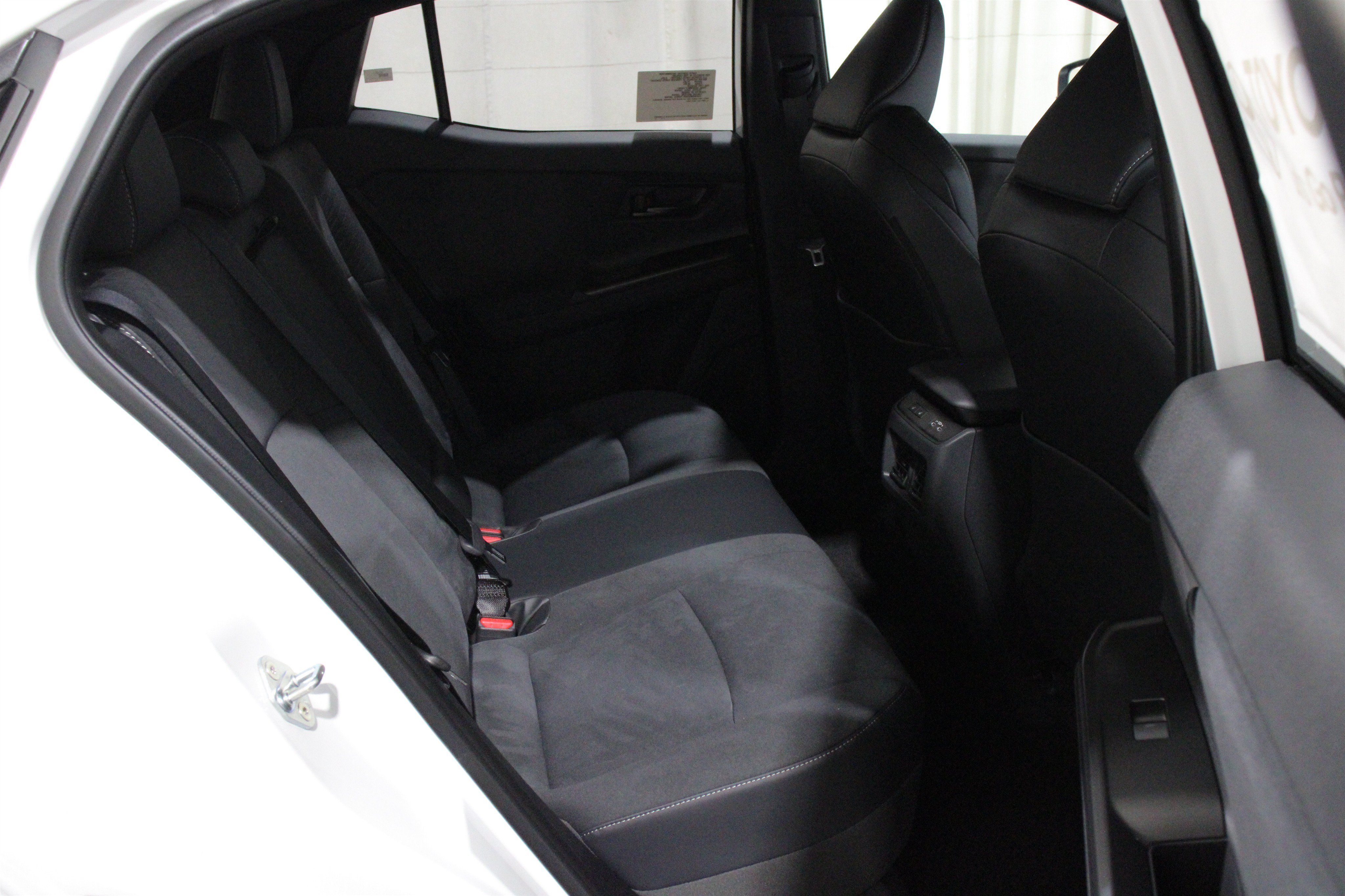 New 2026 Wind Chill Pearl Toyota XSE image 28