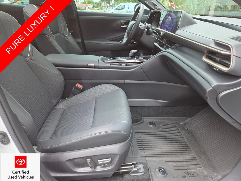 Used 2024 White Toyota Limited image 14