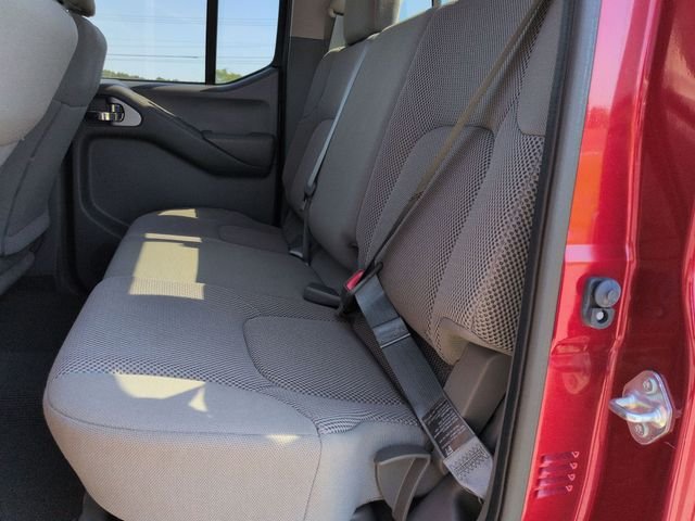 Used 2020 Red Nissan SV image 14