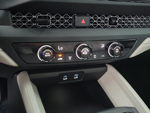 2025 Honda Accord LX - Photo 28