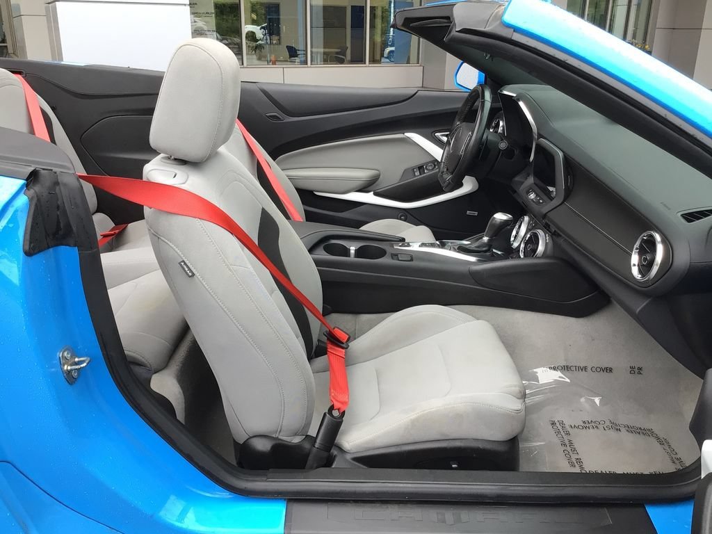 2023 Chevrolet Camaro LT1 - Photo 36