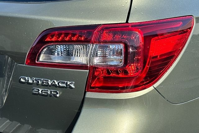 Used 2017 Green Subaru 3.6R image 8
